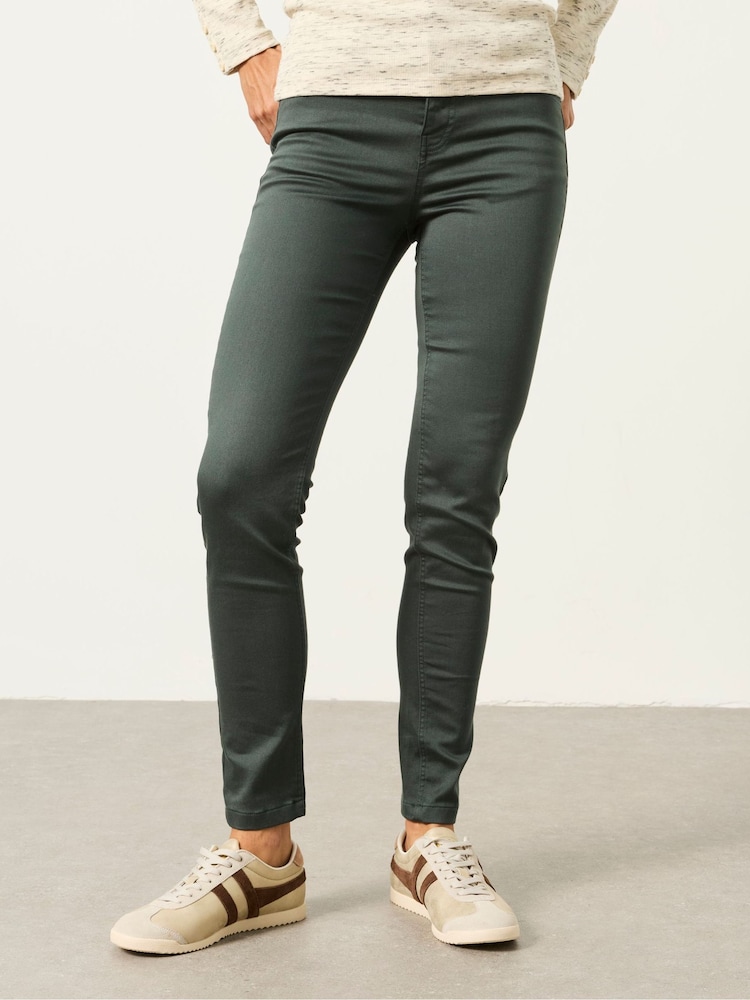 Grün - FatFace Jeggings mit fünf Taschen - Bild 1 von 6 Grün - FatFace Jeggings mit fünf Taschen - Bild 1 von 6