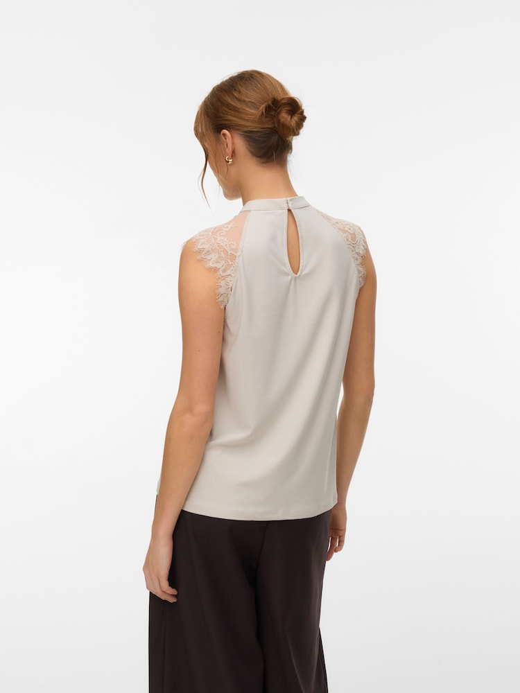 كريم - Vero Moda Sleeveless Lace Trim Top - Image 2 of 4