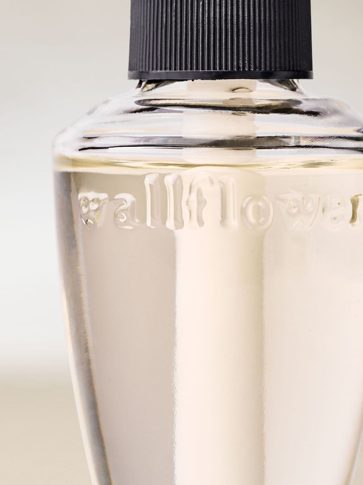 Bath & Body Works Cat Nap Wallflowers Fragrance Refill 24 ml - Image 2 of 2