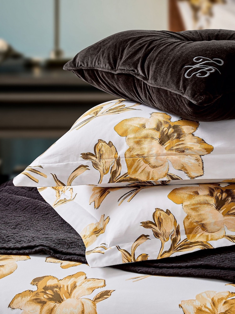Ted Baker Ochre Midnight Garden 200 TC Cotton Sateen Duvet Set - Image 5 of 5