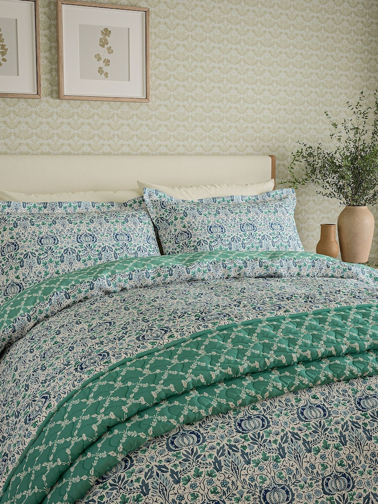 Morris & Co Blue Little Chintz Quilted Throw - Image 1 of 3