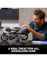 LEGO Technic BMW M 1000 RR 42130 Model Building Kit (1,925 Pieces) - Image 5 of 6