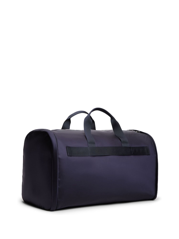 Tommy Hilfiger Blue Enamel Flag Fold-Out Travel Garment Bag - Image 2 of 5