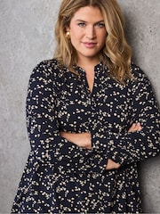 Live Unlimited Blue Petite Ditsy Print Nehru Collar Tunic - Image 4 of 4