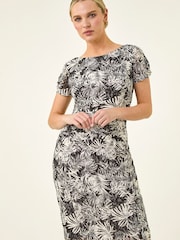 Roman Black Petite Lace Print Gathered Stretch Dress - Image 4 of 5