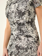 Roman Black Petite Lace Print Gathered Stretch Dress - Image 5 of 5