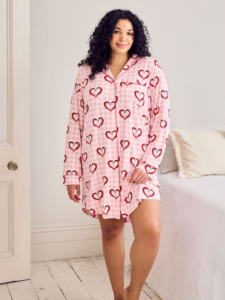 Chelsea Peers Pink Nightshirt Chilli Heart Print Long Pyjamas Set - Image 7 of 7