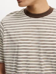 Cotton On Cream Cropped Fit T-Shirt - Image 3 of 4