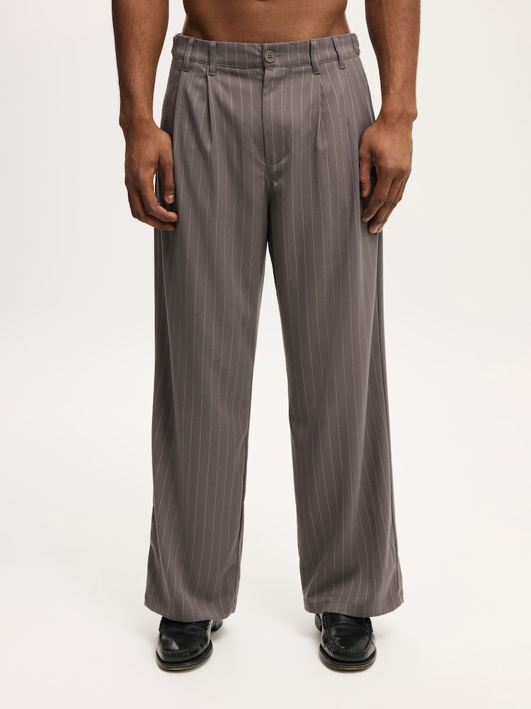 Cotton On Grey Super Baggy Pleated Trousers - Image 1 of 5