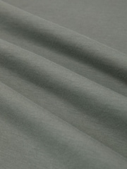 Reiss Sage Green Dayton Cotton V-neck Tailored-Fit T-Shirt - Image 6 of 6