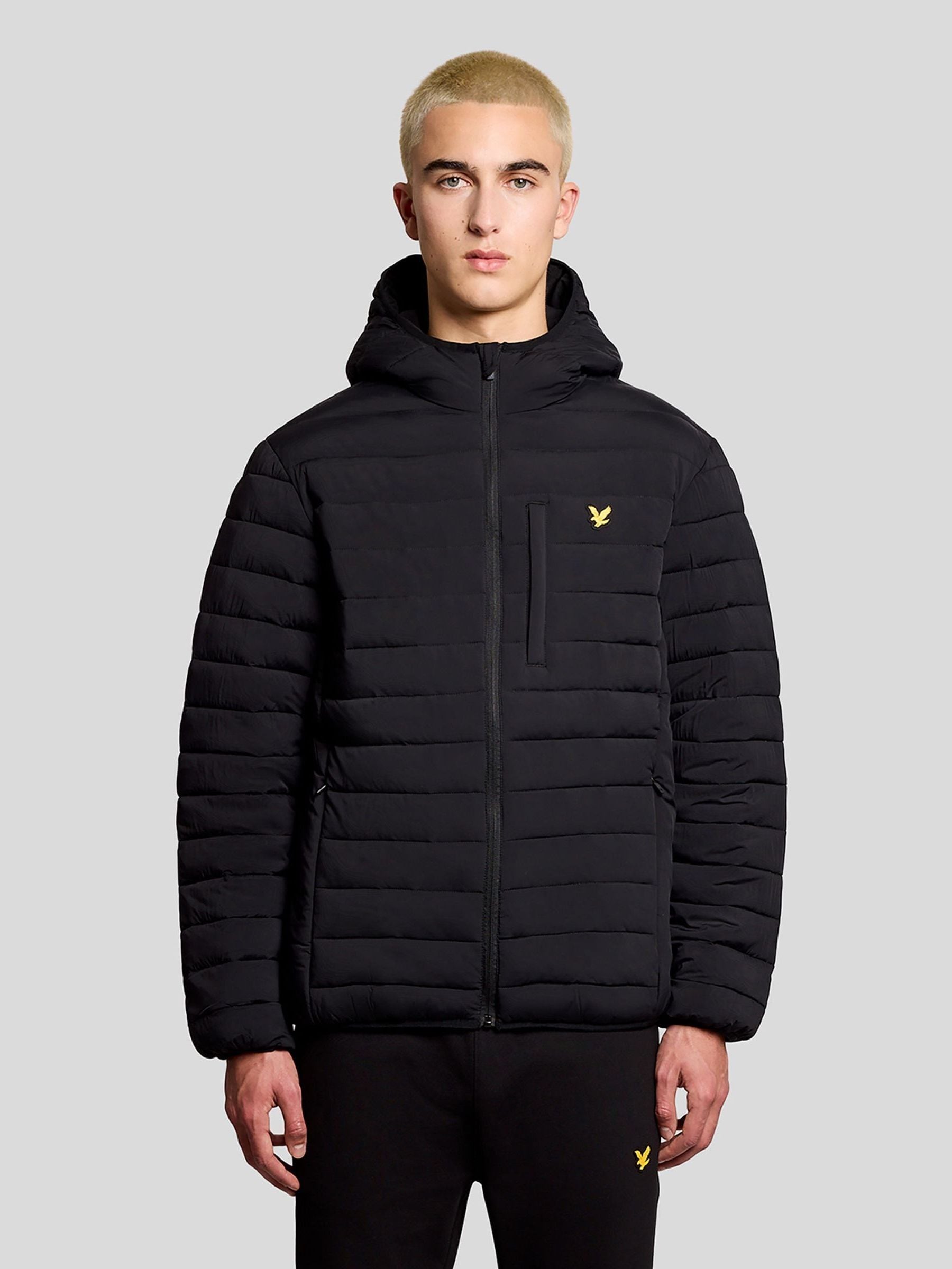 Lyle & Scott Black Jacket Lightweight Quilted - Image 4
