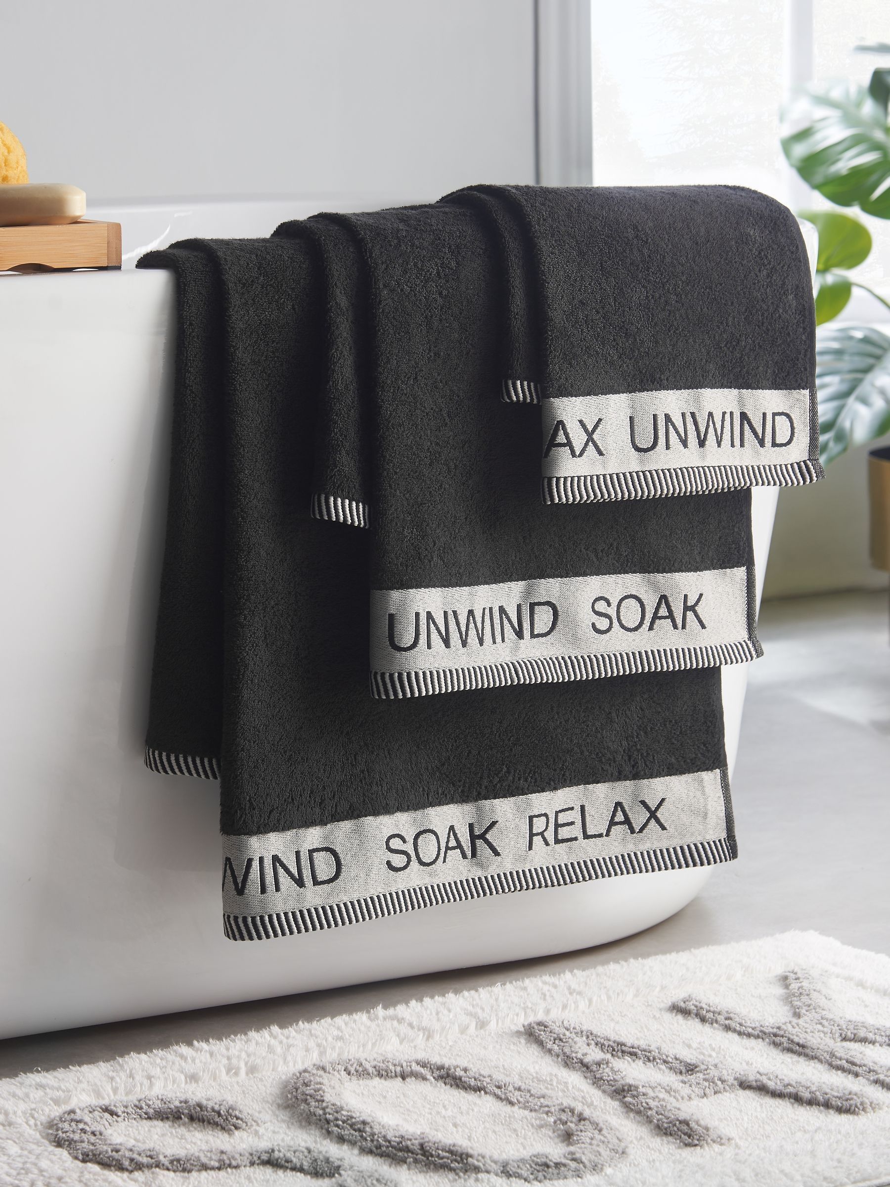 Catherine Lansfield Relax And Unwind 4 Piece Towel Set Black - Image 6