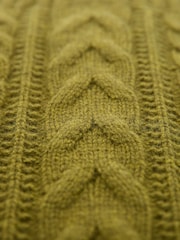 Celtic & Co. Green Wool Cable Cardigan - Image 8 of 9