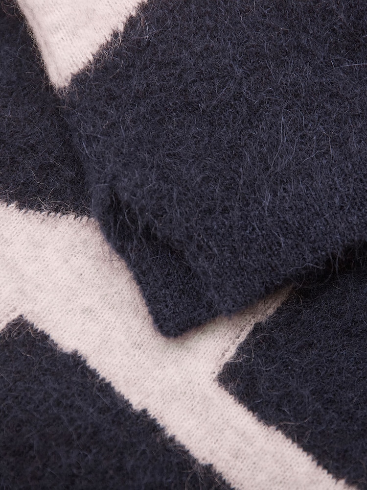 Celtic & Co. Blue Abstract Geo Knitted Jumper - Imaginea 6 din 6