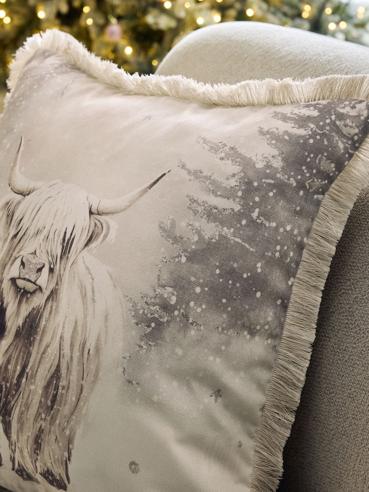 Natural 50 X 50cm Winter Hamish Cushion - Image 2 of 2 Natural 50 X 50cm Winter Hamish Cushion - Image 2 of 2