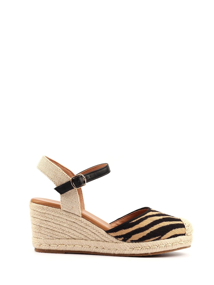 Lunar Black Goji Sandals - Image 2 of 6