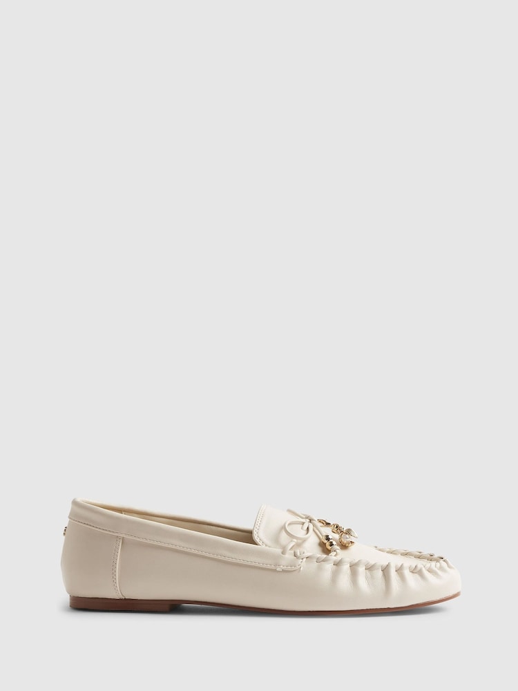 River Island Charm Bow Loafers - Image 1 de 5 River Island Charm Bow Loafers - Image 1 de 5
