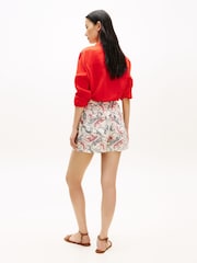 Tommy Hilfiger White Flag Embroidery Pure Linen Shorts - Image 3 of 5