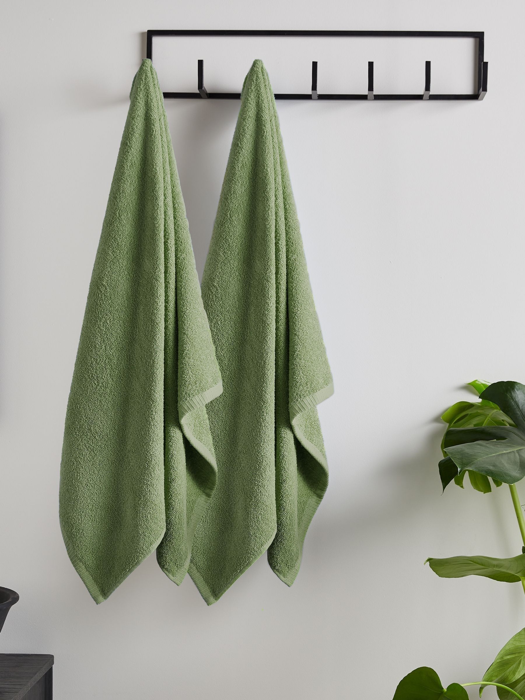 B&Q -  Quick Dry Cotton 90X140Cm Bath Sheet Pair Sage Green - Image 6