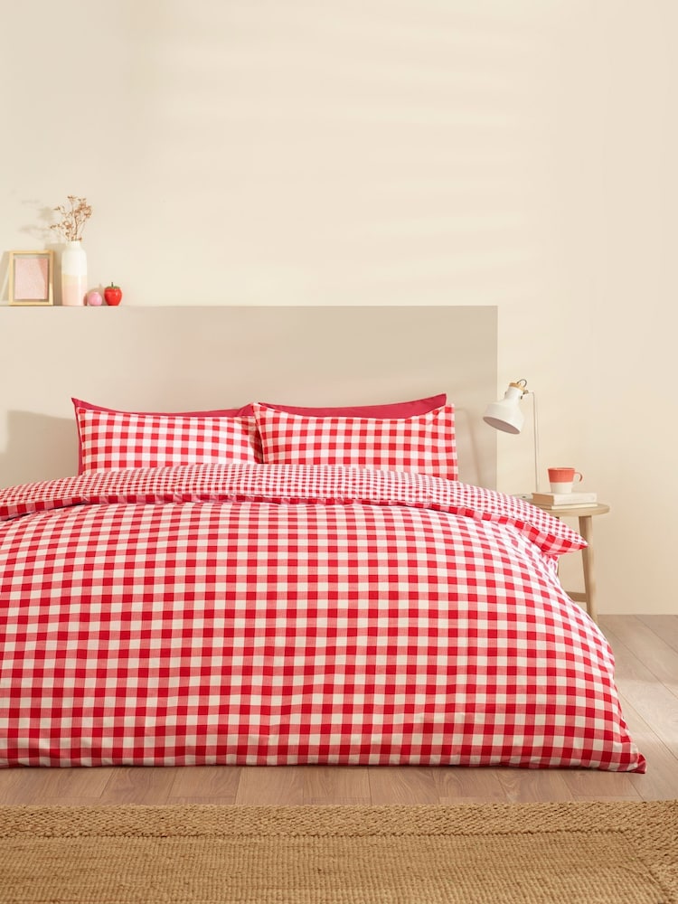 Catherine Lansfield Red Bamford Gingham Check Reversible Duvet Cover Set - Image 2 of 4