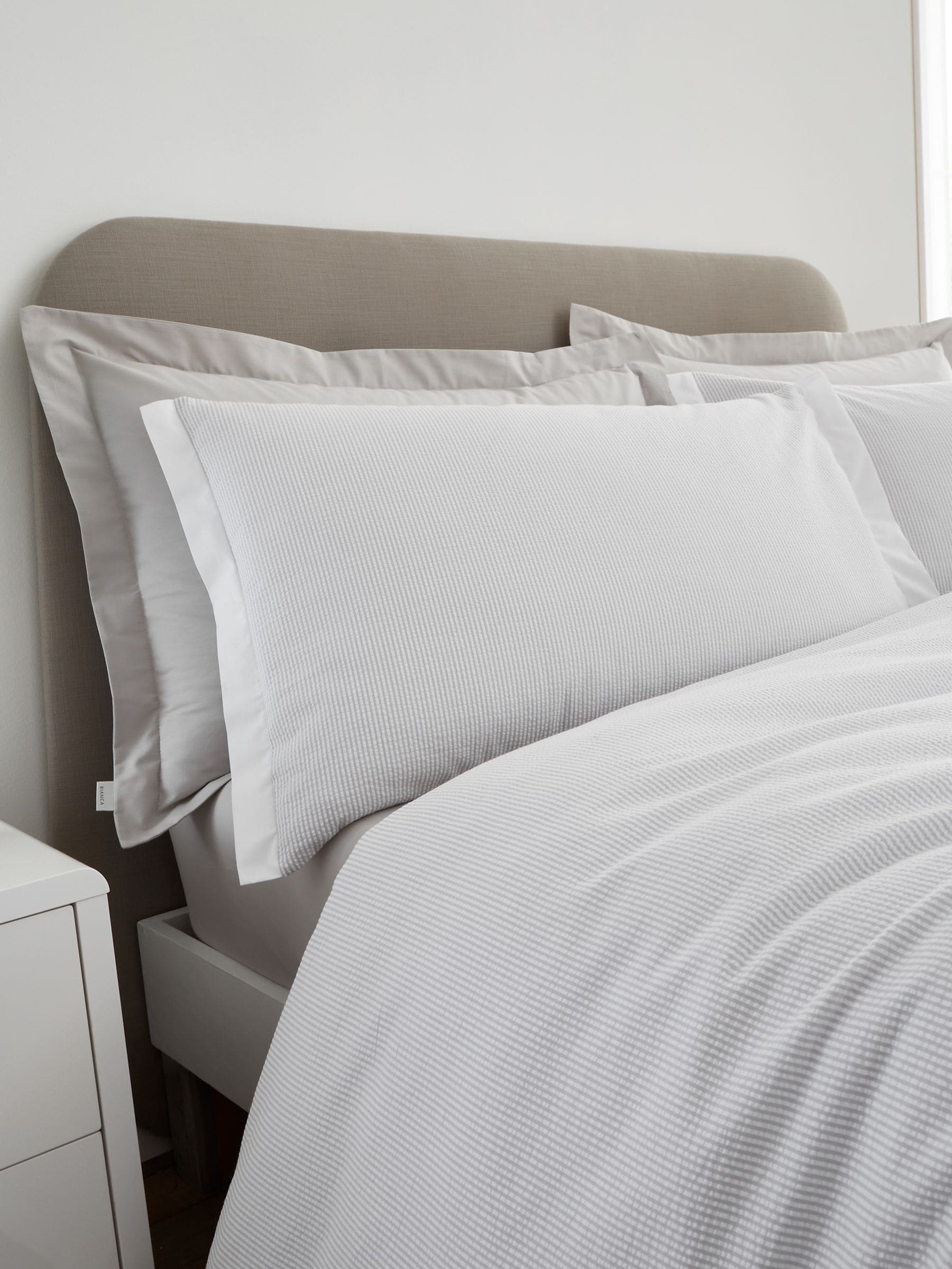 Bianca Seersucker Woven Stripe 180 Thread Count Cotton Super King Duvet Cover Set with Pillowcases Grey - Image 5