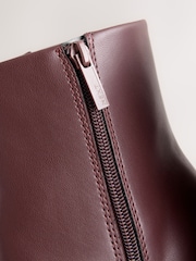 Burgundy Red - Forever Comfort® Pointed Toe Ankle Boots - Larawan 5 ng 5
