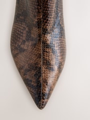 Chocolate Brown/Snake Print - Назавжди комфорт® кошеня підбори взуттєві чоботи - Image 3 of 5