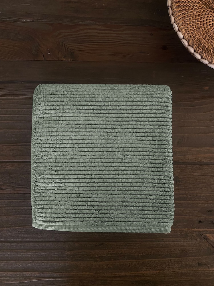 Casa Lusso Frosty Green Opus Turkish Cotton Luxury Bath Mat - Image 1 of 3