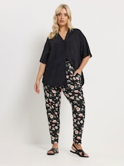 Yours Curve Floral Double Pleat Harem Trousers 28" - תמונה 2 מתוך 5