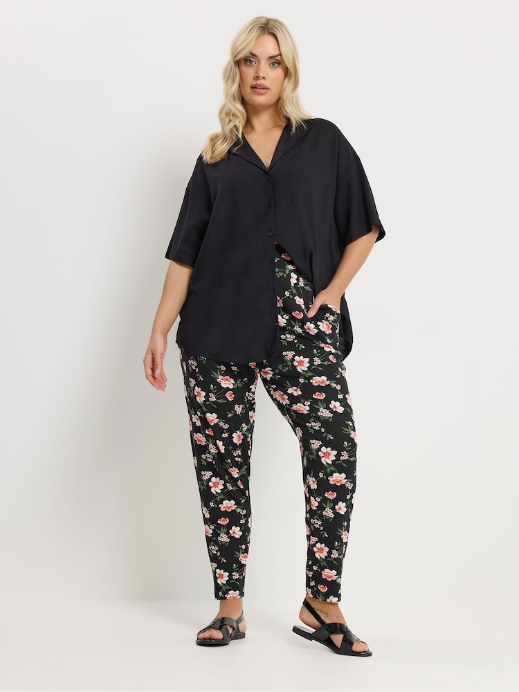 Yours Curve Floral Double Pleat Harem Trousers 28" - תמונה 2 מתוך 5