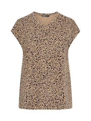 Yours Curve All Over Print Stud Pocket T-Shirt - תמונה 5 מתוך 5