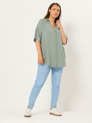 Yours Curve Green Short Sleeve Chambray Shirt - Image 3 of 5
