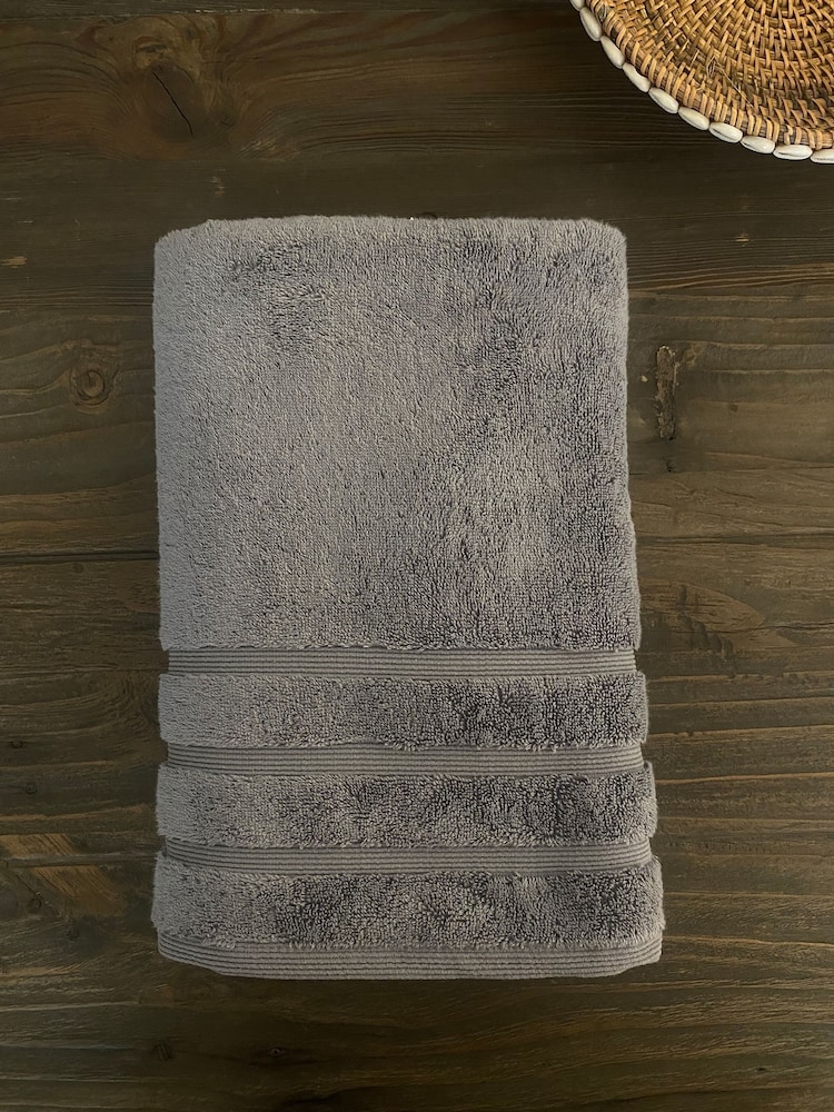 Casa Lusso Wild Dove Opus Turkish Cotton Luxury Towel - Image 1 of 3
