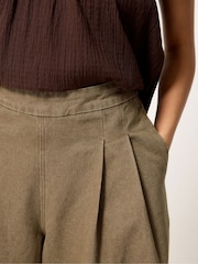 PixieGirl Petite Brown Pleated Front Wide Leg Jeans - Image 4 of 5