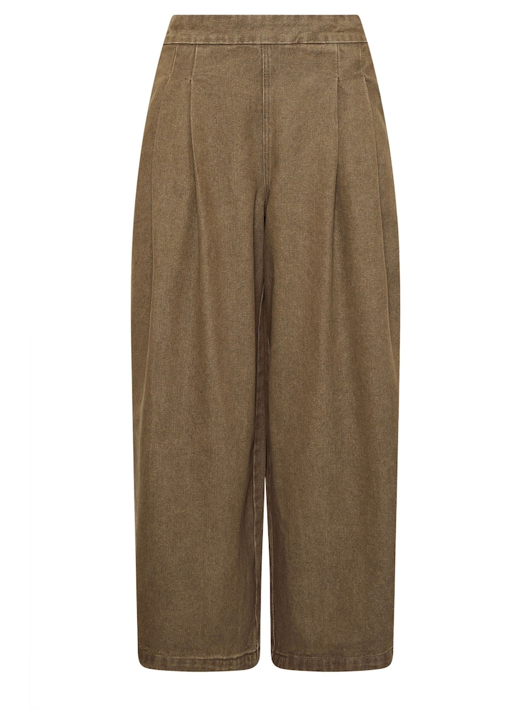 PixieGirl Petite Brown Pleated Front Wide Leg Jeans - Image 5 of 5