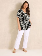 Evans Black V-Neck Shell Top - Image 4 of 6