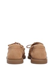 Tommy Hilfiger Lightweight Suede Lace-Up Boat Shoes - תמונה 5 מתוך 6
