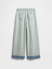 Gap Mid Rise SuperLight Pull On Baggy Jeans (4-13yrs) - Imagen 2 de 3