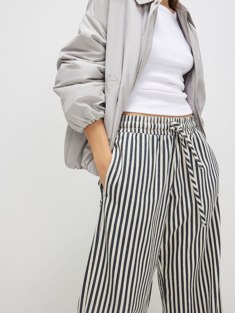 River Island White Wide Leg Striped Trousers - Image 4 of 4