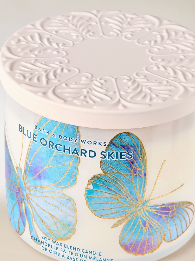 Bath & Body Works Blue Orchard Skies 3 Wick Candle 411g - Image 2 of 3 Bath & Body Works Blue Orchard Skies 3 Wick Candle 411g - Image 2 of 3
