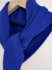 নীল - N. Premium Cashmere Blend Triangle Scarf - 9এর মধ্যে 8 ছবি