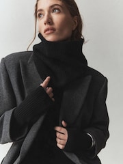 Schwarz - N.Premium Cashmere Snood - Bild 1 von 7