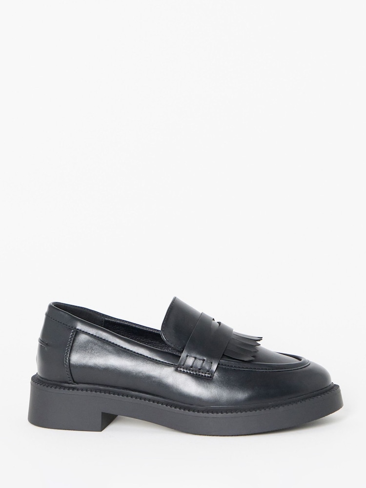Simply Be Black Extra Wide Fit Classic Loafers With Fringe - Image 2 of 4 Simply Be Black Extra Wide Fit Classic Loafers With Fringe - Image 2 of 4
