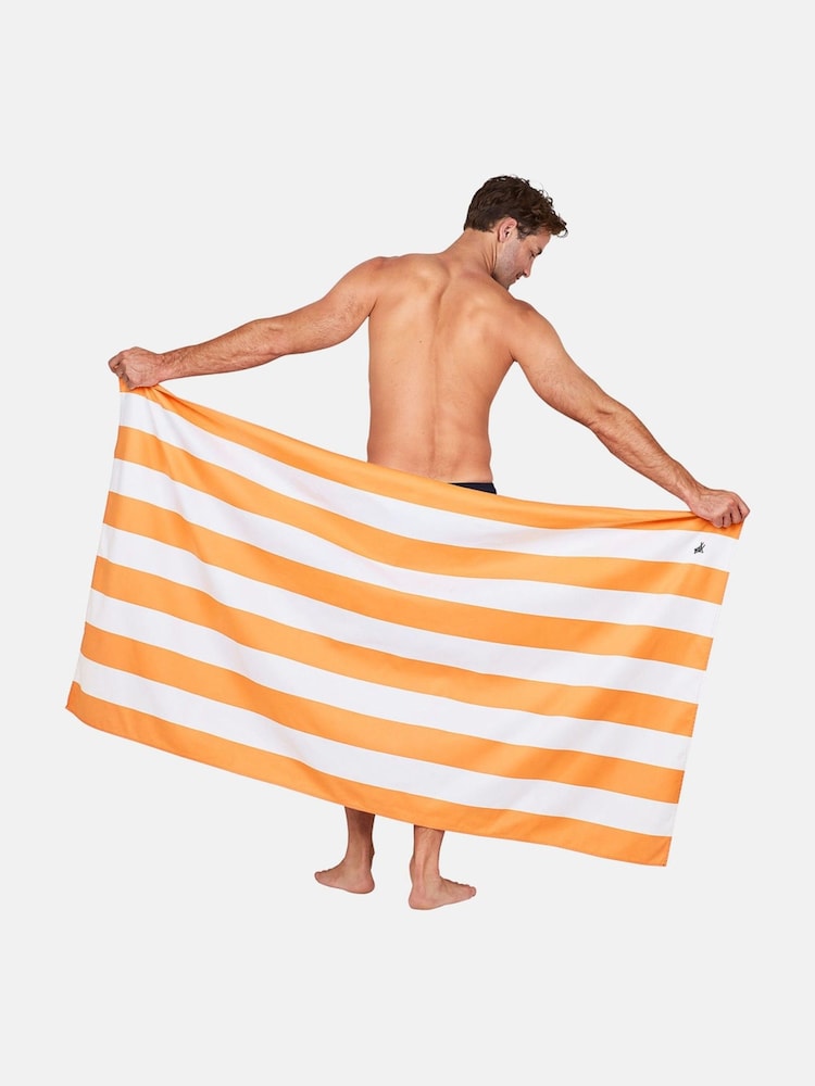 منشفة شاطئ سريعة الجفاف من Dock & Bay - Image 6 of 6