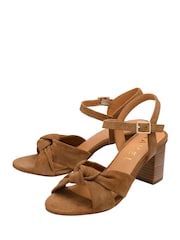Ravel Knotted Front T Bar Block Heel Suede Leather Sandals - Afbeelding 2 van 4