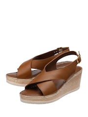 Braun - Ravel überkreuzte Ledersandalen mit Keilabsatz - Bild 2 von 4