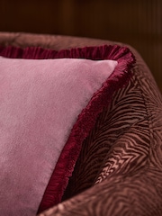Coussin à franges contrastantes en velours doux - Image 2 de 4