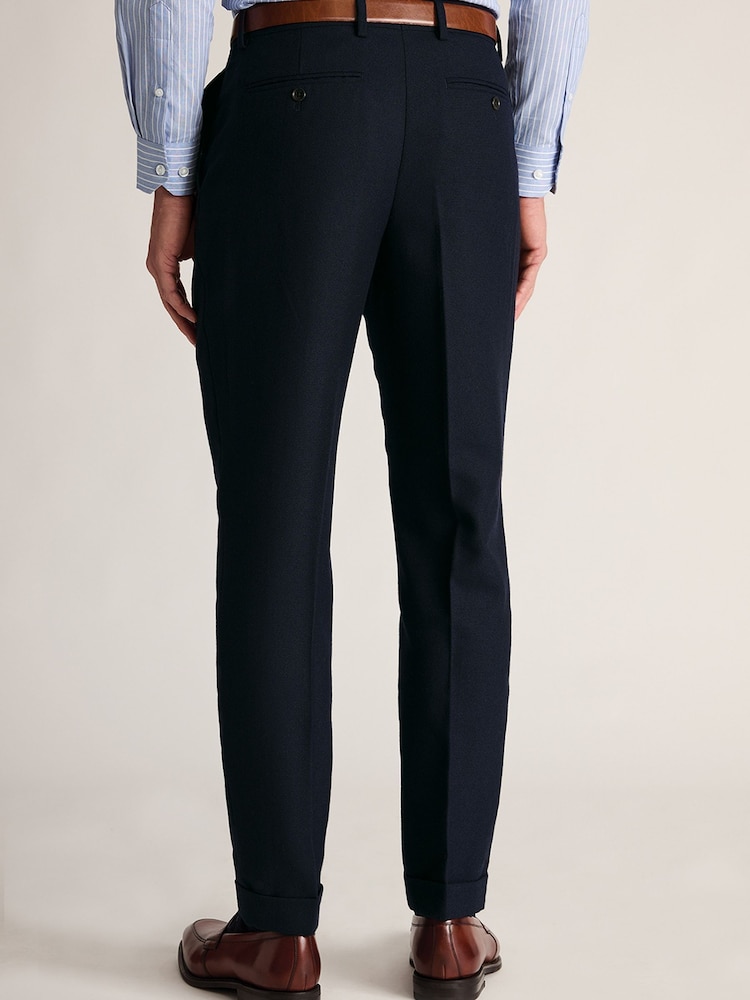 أزرق - بنطلون صوف ضيّق من أسفل بحاشية مطويّة لأعلى بكسرات أمامية من Brook Taverner - صورة 2 من 4