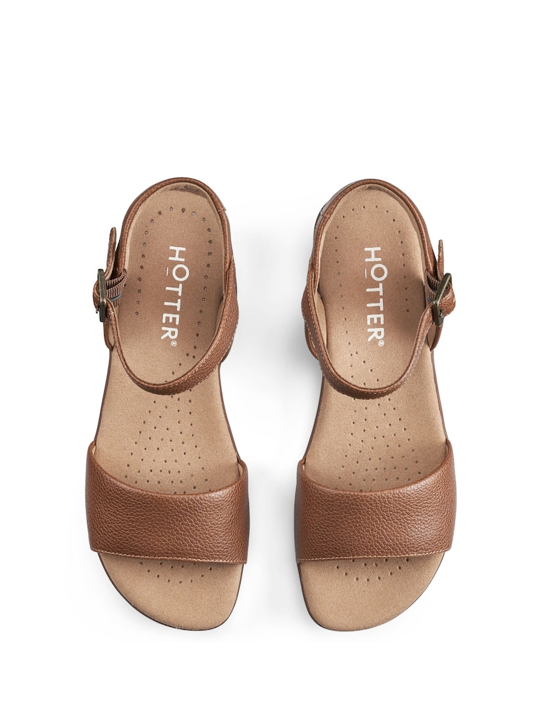 Hotter Extra Breite Passform Tropic Schnalle Lässige Sandalen - Bild 4 von 4