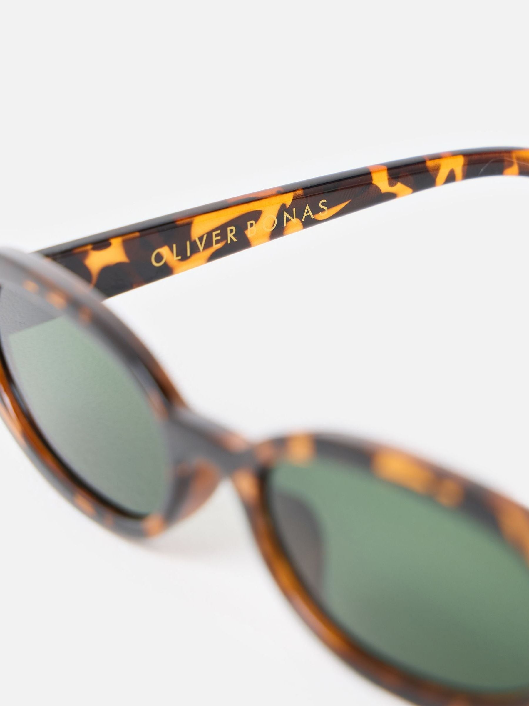 小物 Haim eyewear(Oval) / Brown Oval Metal Frame Sunglasses in Gold Brown – SVNX